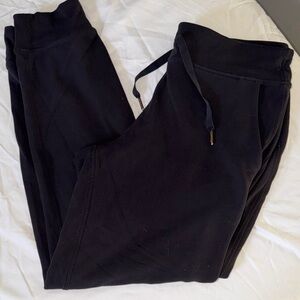 Lululemon women’s Jogger Pants